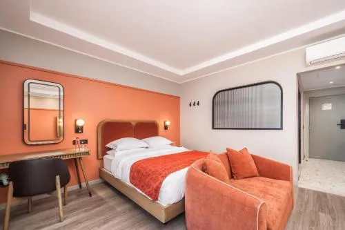 Courtyard Hotel